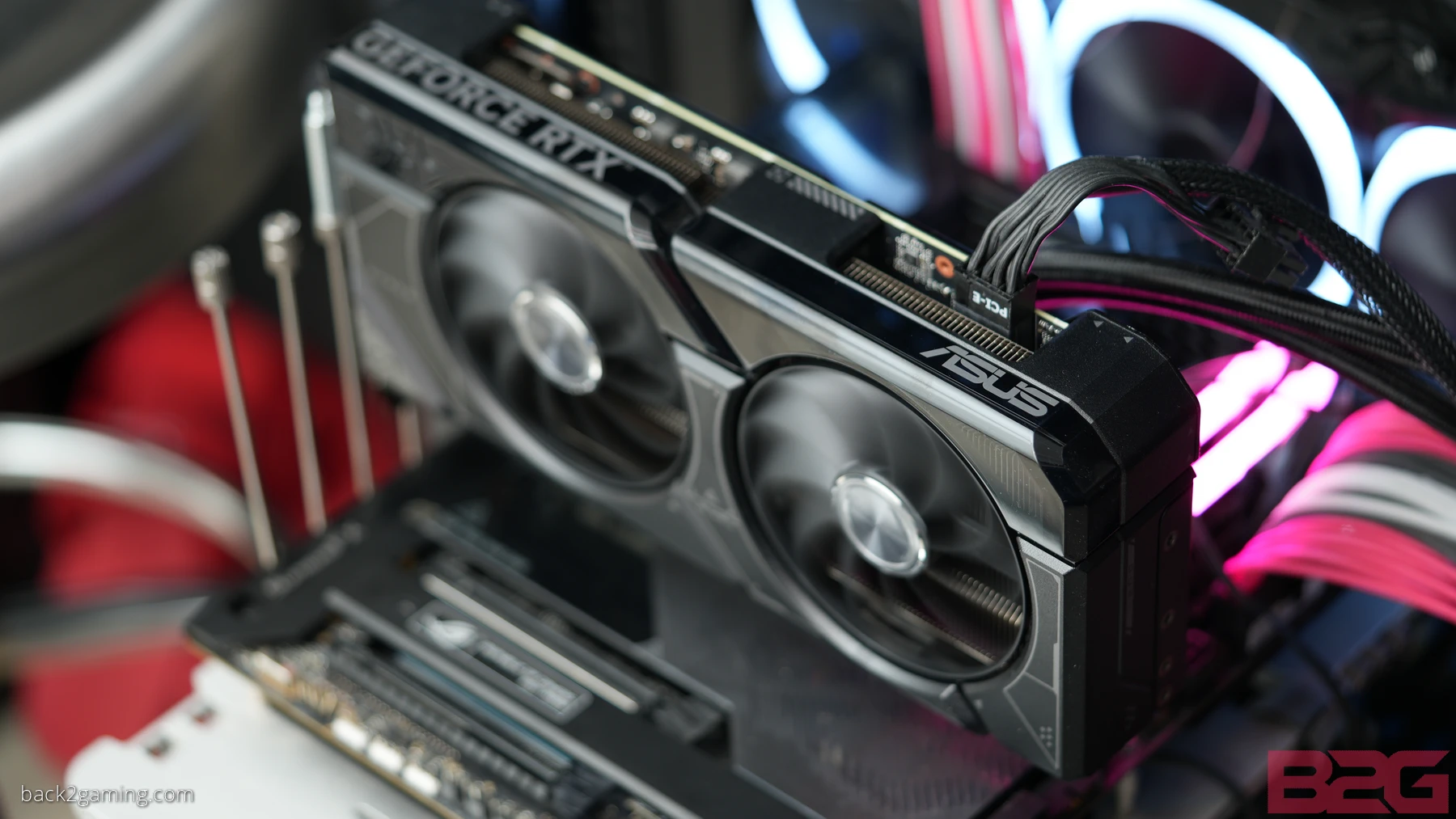 Test de la carte graphique ASUS RTX 4070 DUAL 12 Go - retour